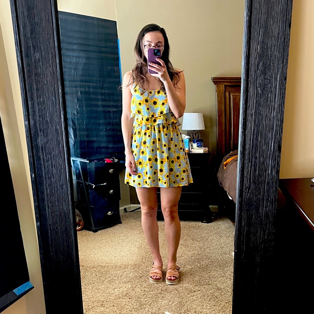 Medium altar’d state blue sunflower dress.